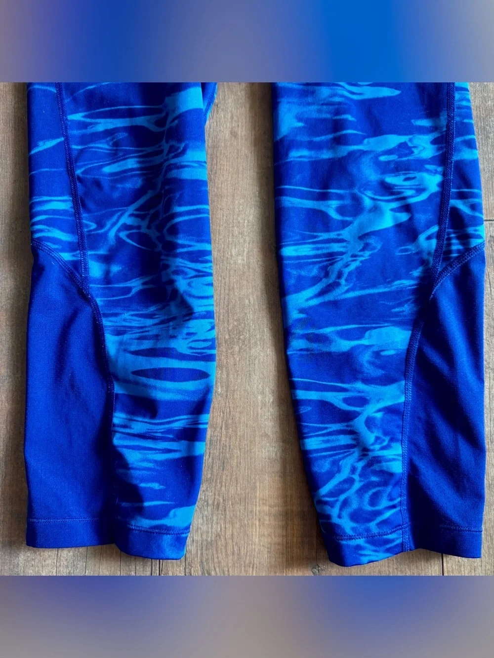 Nike Pro Dri Fit Capri Tie Dye Pool Printed Crop Workout Tights Size Small